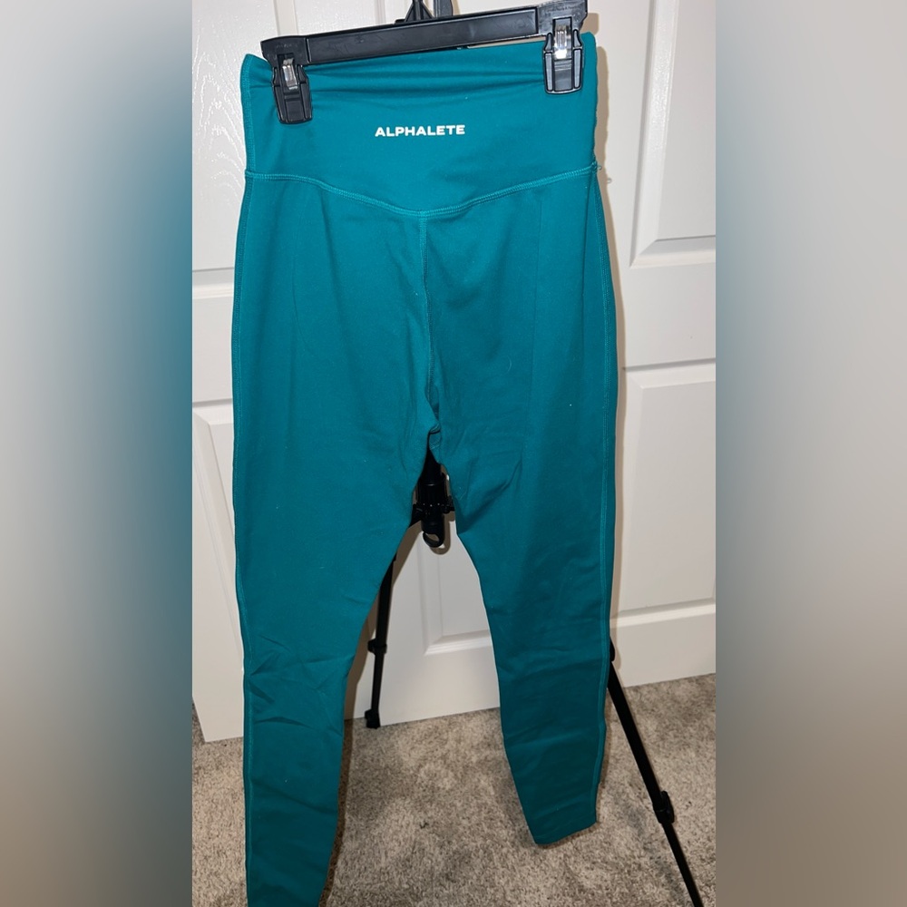 Alphalete Teal Leggings